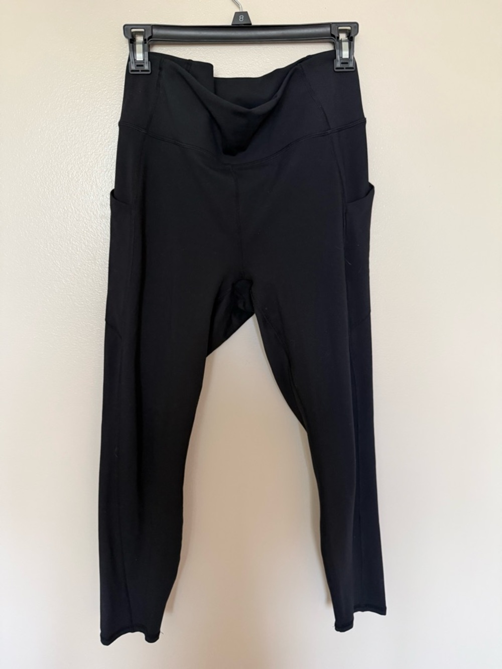 High-Waist Fabletics Black Leggings with Side Pockets